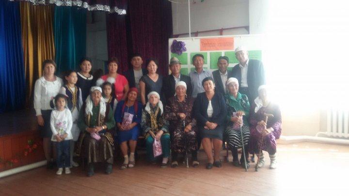 1 қазан Қарттар күні
